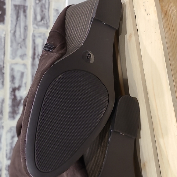 Brand new George brown Swade knee-high boots size 8 women's - Picture 4 of 7